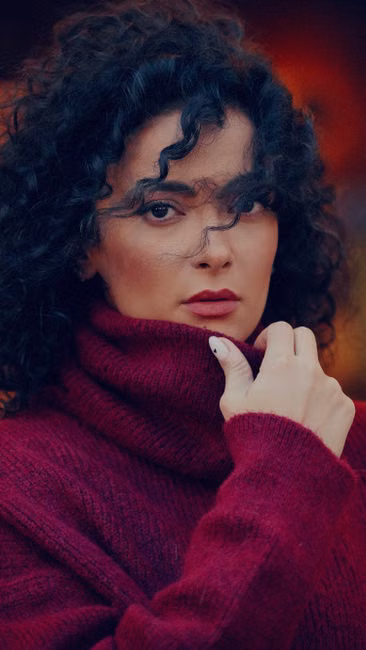 Blusa de Frio Gola Alta Preta